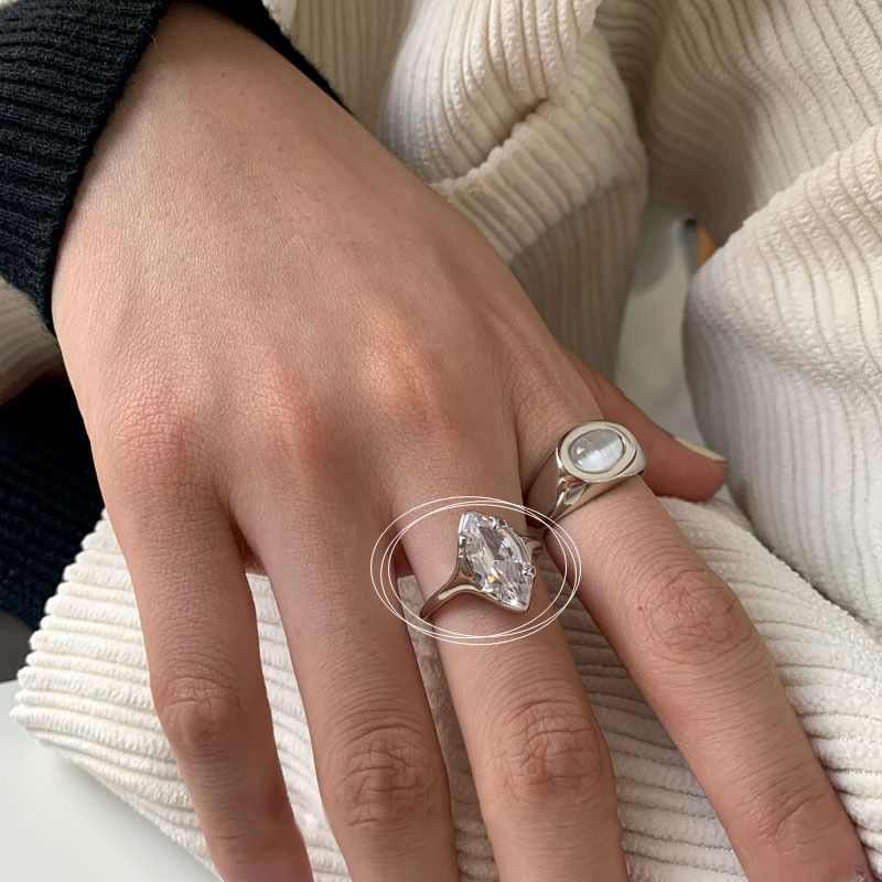 Opal Irregular Natural Stone Ring With White Opal Aesthetic Egirl Hollow Rings for Women Y2K Trendy Ring Creative Finger Jewelry