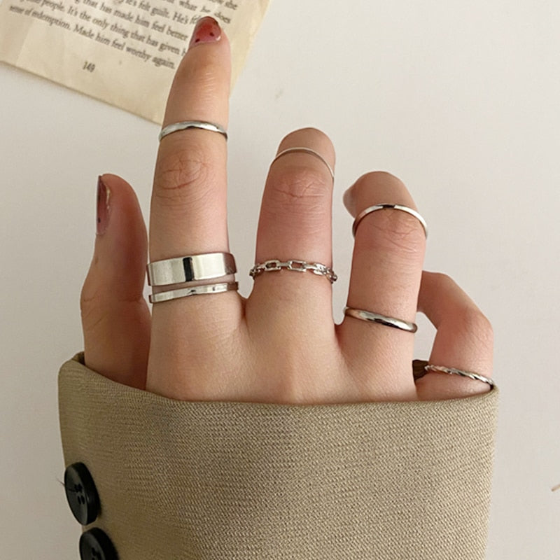 LATS 7pcs Fashion Jewelry Rings Set Hot Selling Metal Hollow Round Opening Women Finger Ring for Girl Lady Party Wedding Gifts